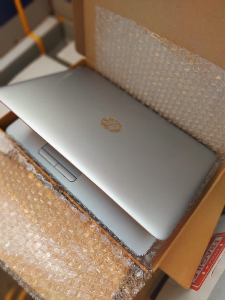 HP EliteBook 850 G3 – Image 3