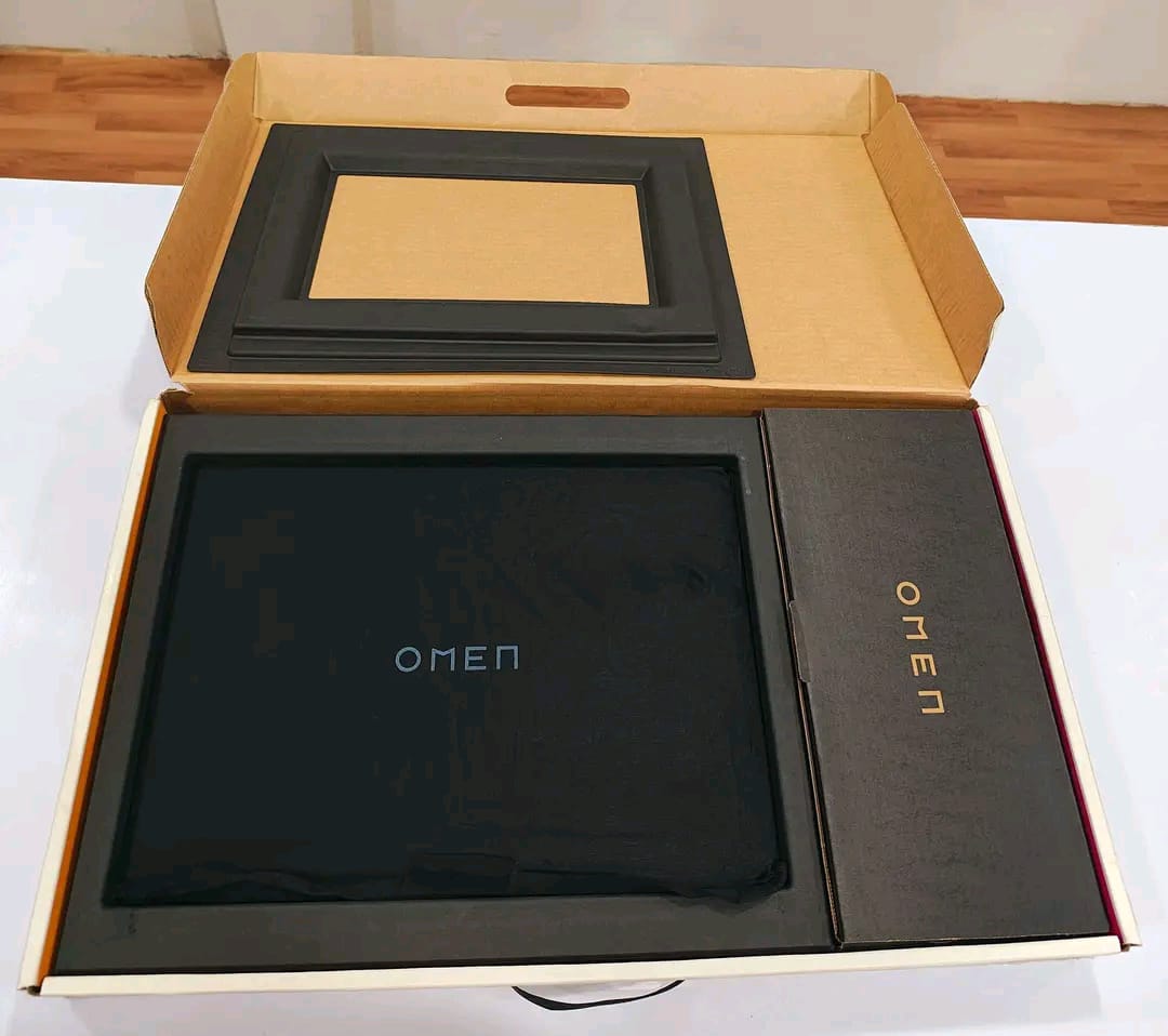 HP OMEN i9 GAMING 2024 – Image 3